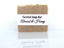 Charger l'image dans la galerie, Savons au lait de chèvre